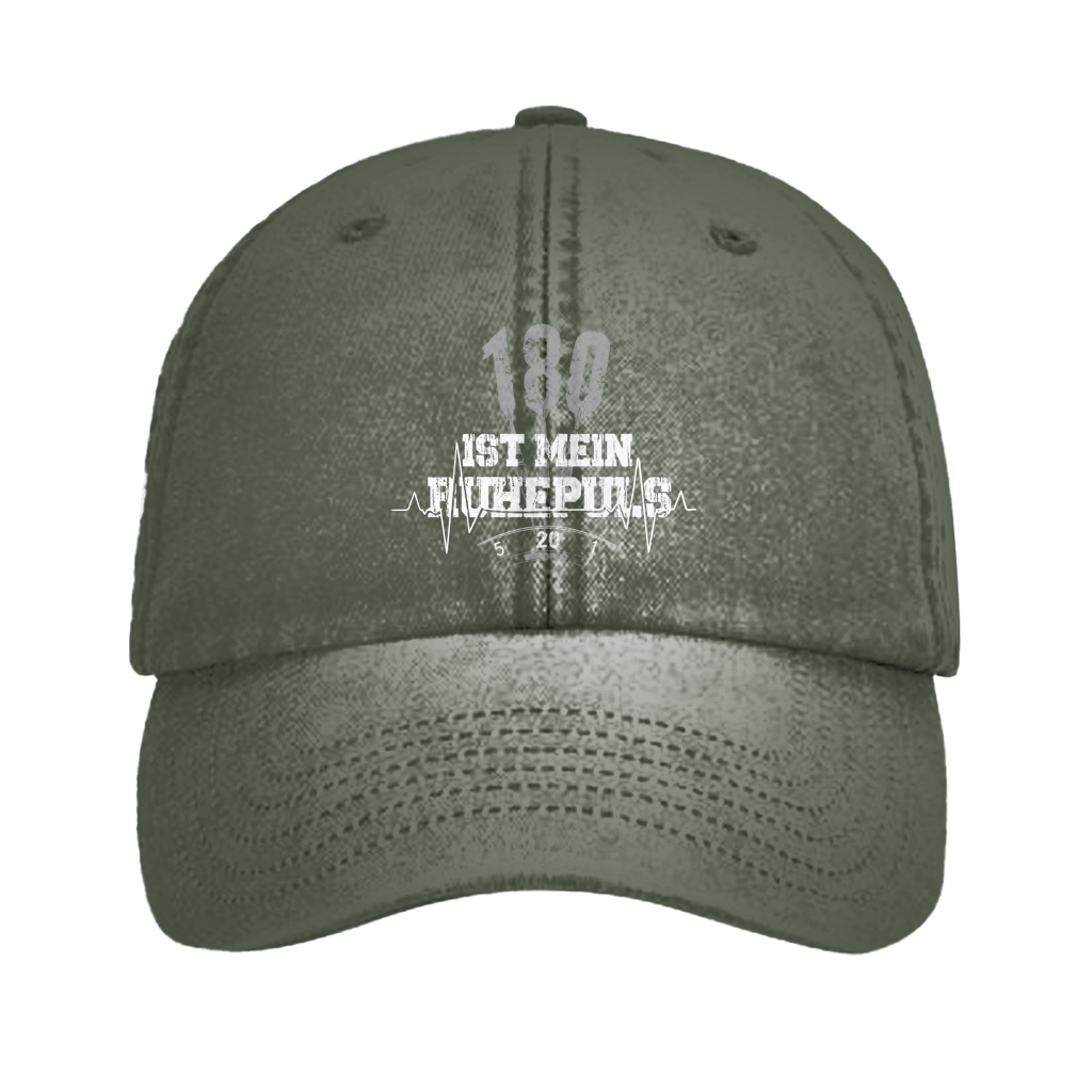 180 ist mein Ruhepuls Vintage Cap in olivgrün mit markantem Dart-Motiv und Herzschlag-Design.
