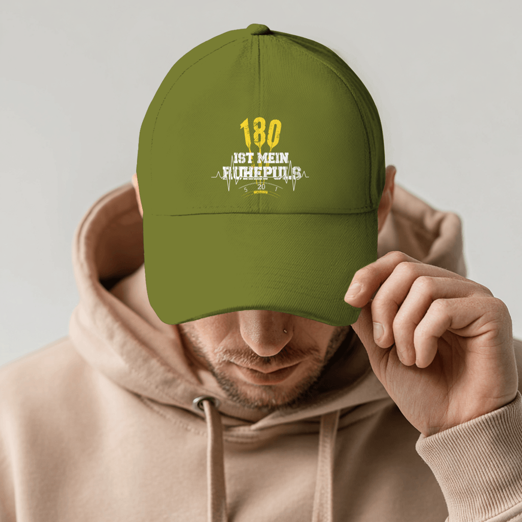 180 ist mein Ruhepuls Bio Cap mit auffälligem Design und Dartsymbolik, ideal für Dart-Enthusiasten.