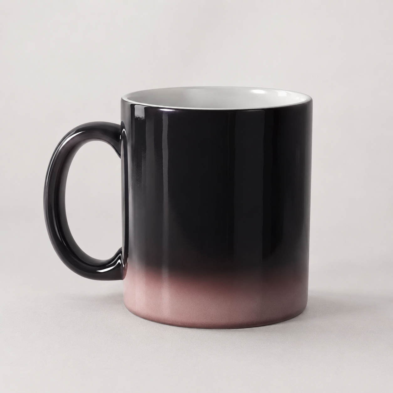 Magic Mug „Du wirst OMA“ – Personalisierte Oma Tasse
